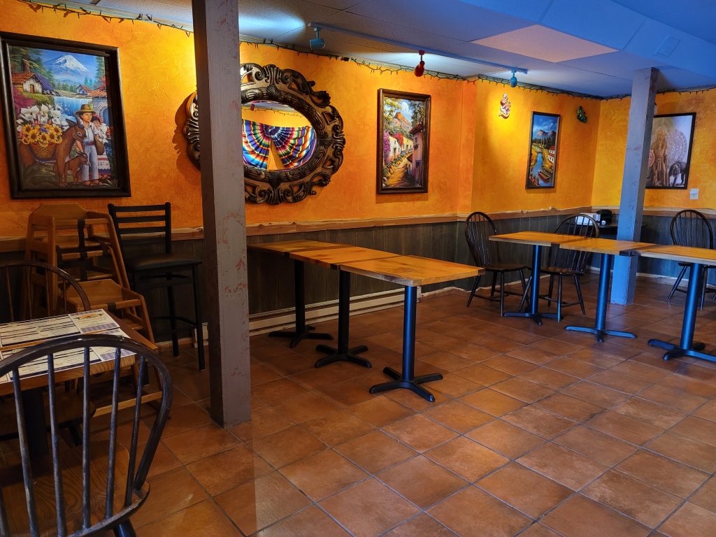 View Left Wing La Diferencia Restaurant, Bethel, Danbury, Mexican Restaurant with Regional Mexican Pictures wall decorations